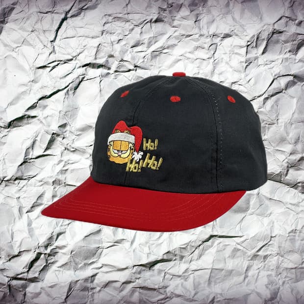 GARFILED SNAPBACK