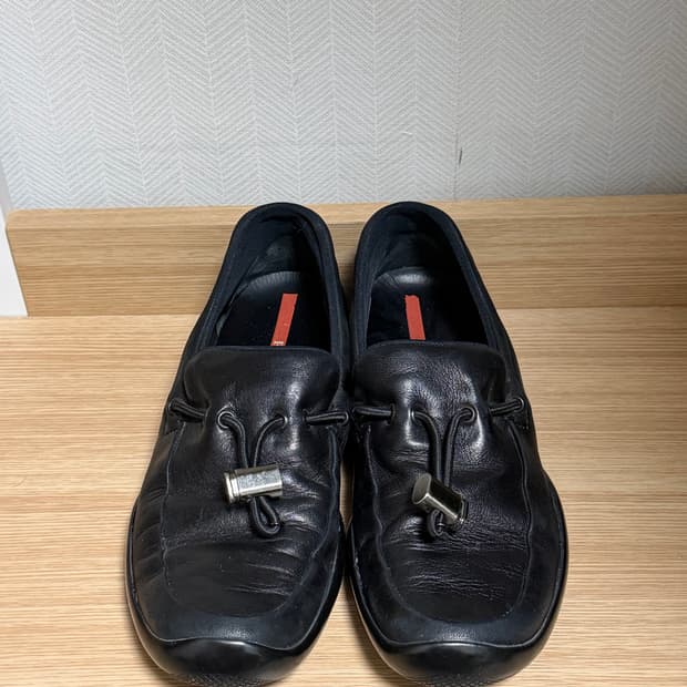 프라다 스포츠 로퍼