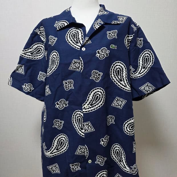 M/L) 라코스테 페이즐리 반팔 셔츠