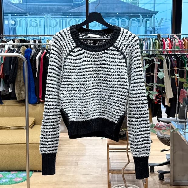 이자벨 마랑 블랙 스트라이프 알파카 니트 