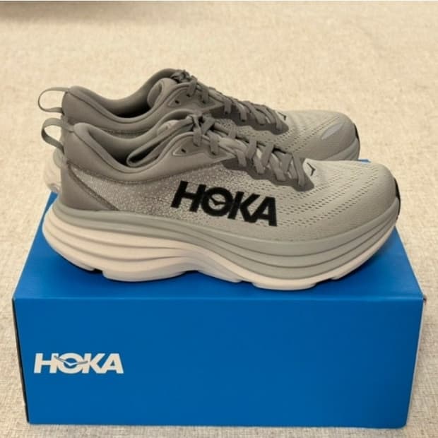((새상품)) 호카 본디8 