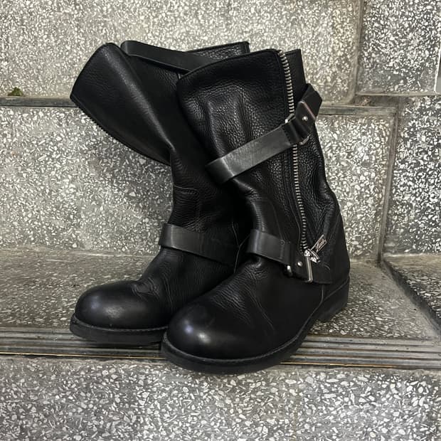 코치 바네사 모토 부츠
