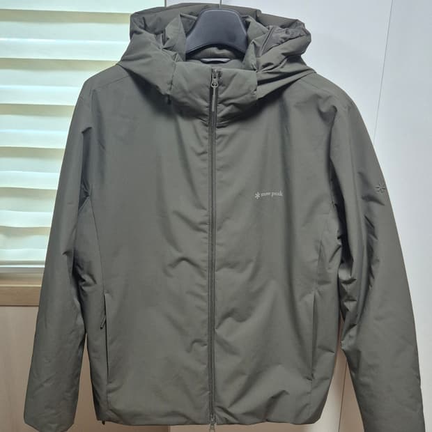 스노우피크 티타닉 경량 후드 다운패딩 카키  XL