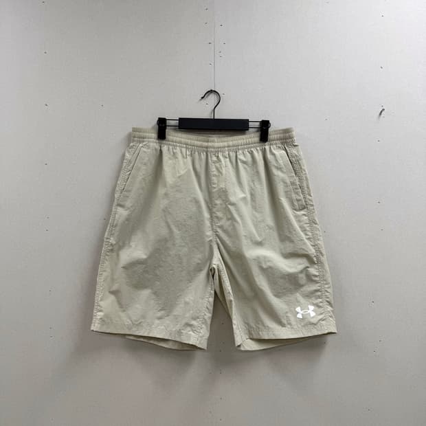 남성 XL / 언더아머 우븐 쇼츠 반바지 베이지