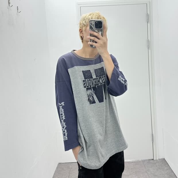 Mischievous vintage printing sleeve