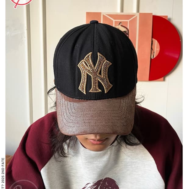 MLB Swarovski Cubic Logo Baseball Cap