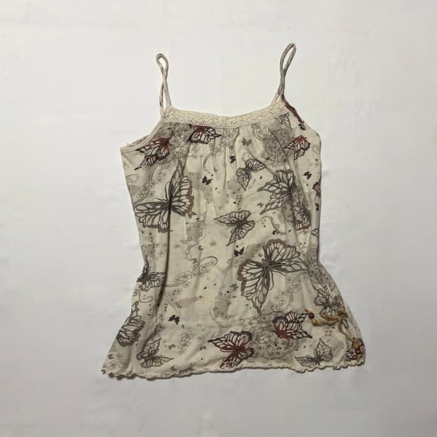 나비 무늬 레이스 슬리브리스