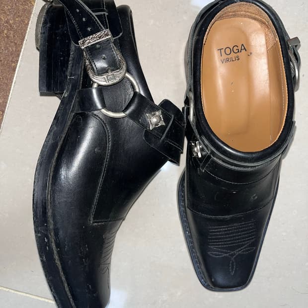 토가 41) TOGA VIRILIS WESTERN MULE