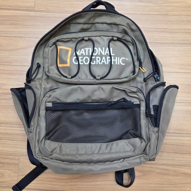 내셔널지오그래픽 유틸리티 백팩입니다. 품번은 N183ABG160입니다. 
