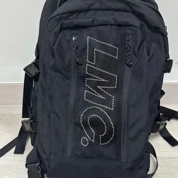 LMC 백팩 팝니다!