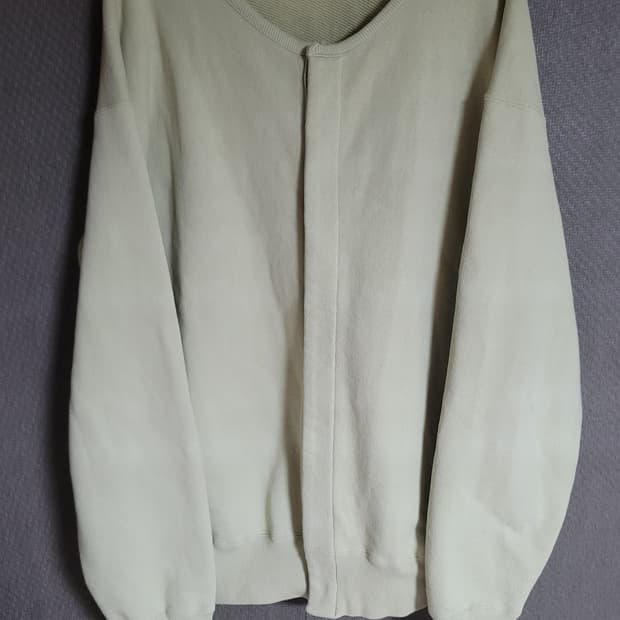 오라리 스웻셔츠