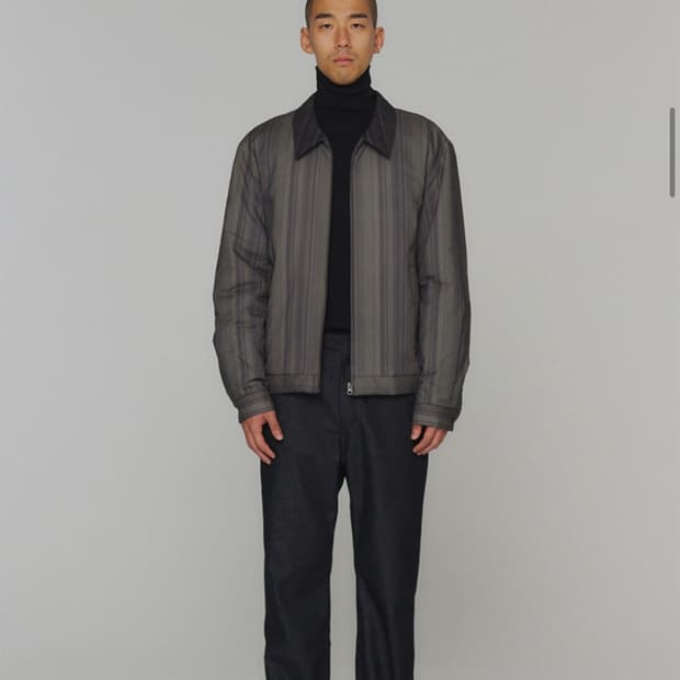 아모멘토 MENS COLORED STRAIGHT FIT DENIM 블랙