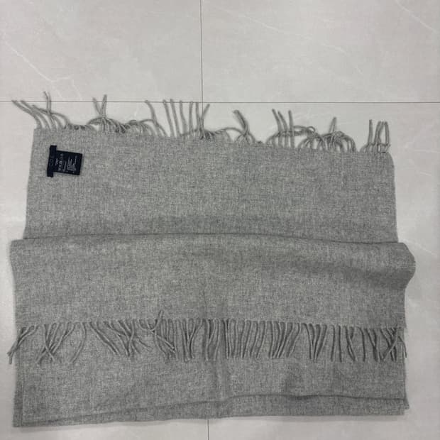 COS 기본 머플러 그레이