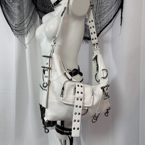 rosenkreuz leather bag