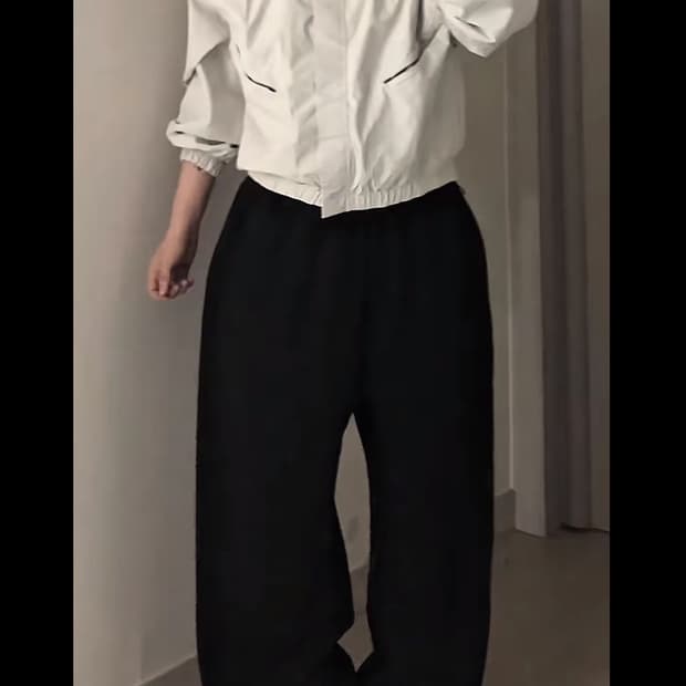 나이키 스톰 핏 스위프트 러닝 자켓 페일 아이보리 