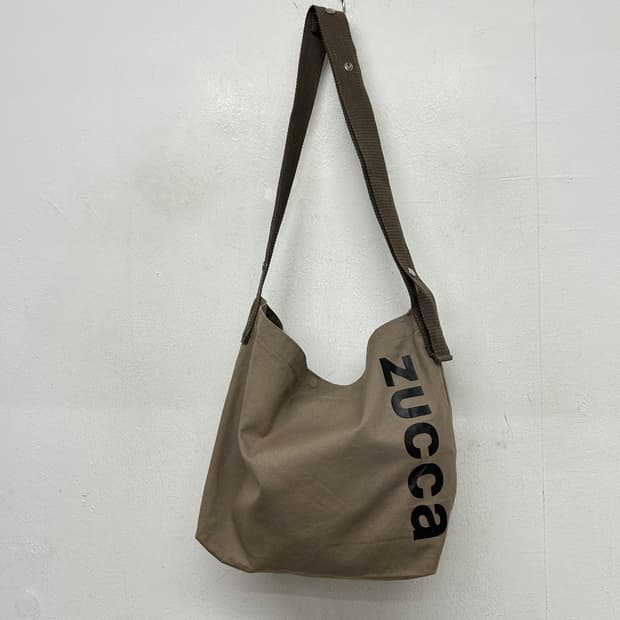 ZUCCA 주카 숄더백