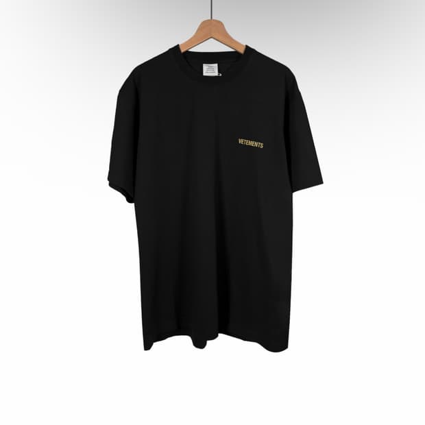 [L] 베트멍 남성 아이코닉 백로고 반팔 티셔츠 블랙 UA52TR240B