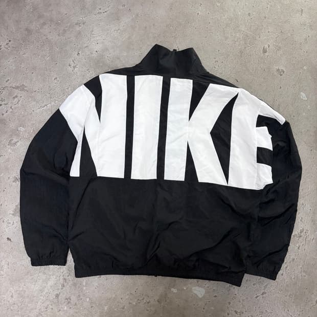 나이키 블랙/화이트 바람막이[2304]