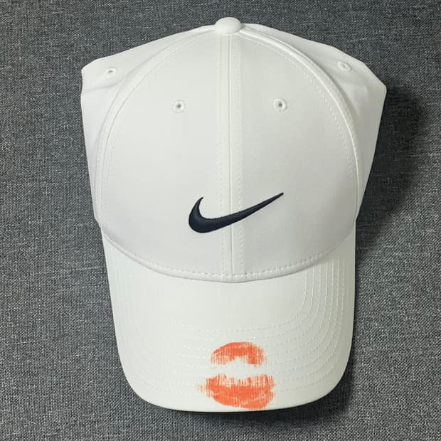 드레이크 X 나이키 CLB 볼캡