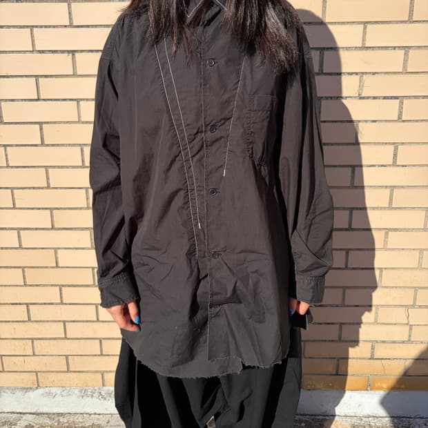 설밤 컷오프 디테일 셔츠