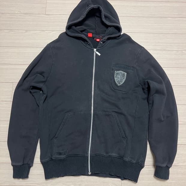 PUMA × Ferrari 블랙 후드 집업 / XL