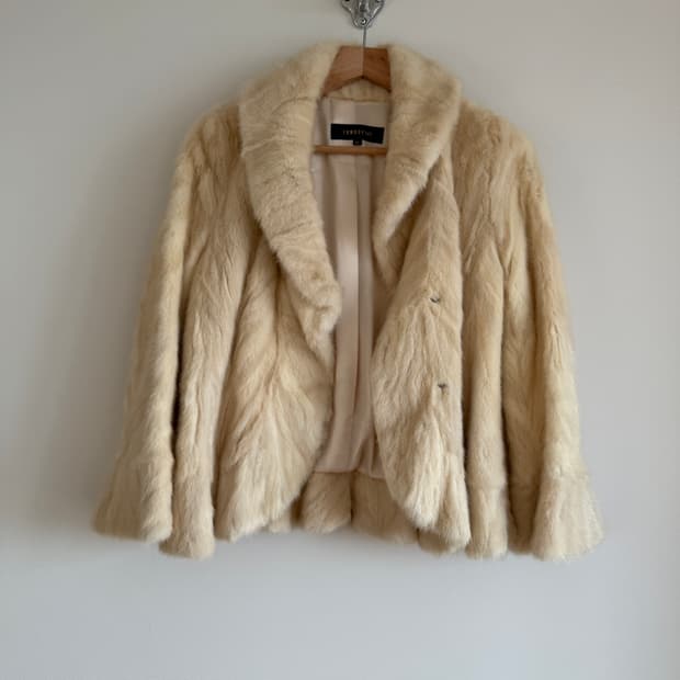 톰보이(TOMBOY) 밍크 퍼 자켓