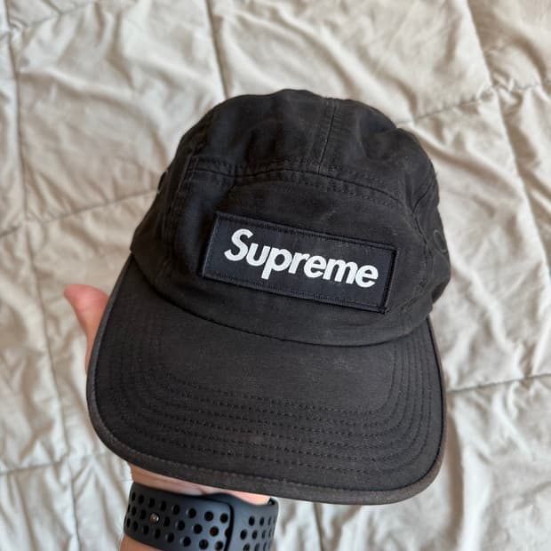 슈프림 캠프캡 판매합니다.