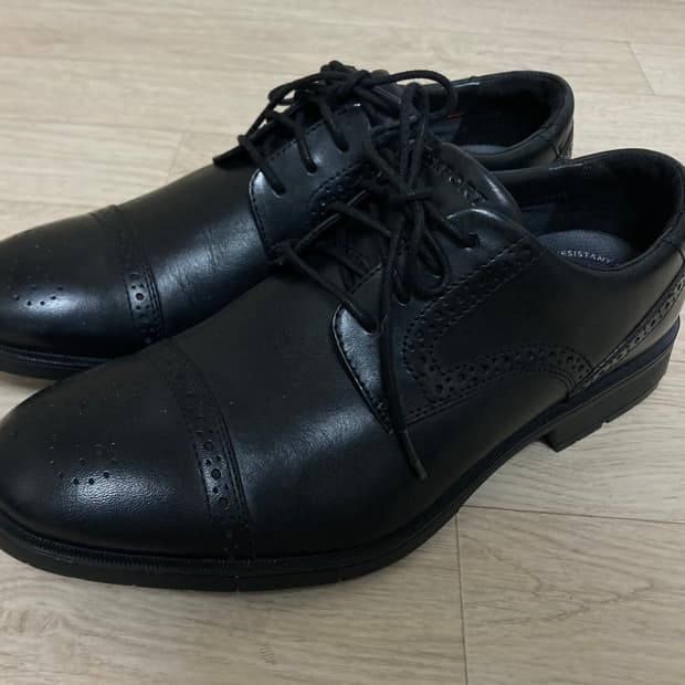 락포트 토탈모션 구두 260 판매