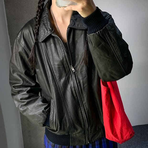 black cow leather collar zip jacket