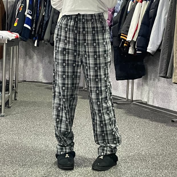 디스이즈네버댓 체크 패턴 와이드 팬츠 B3654