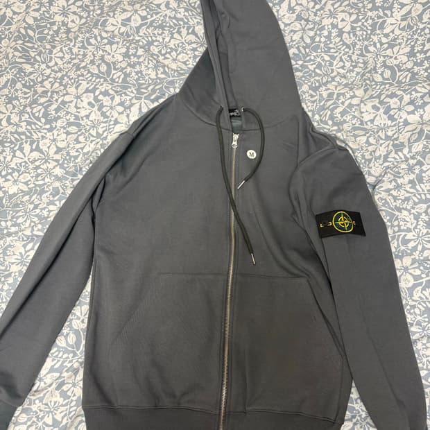 스톤아일랜드 후드집업 (차콜) M