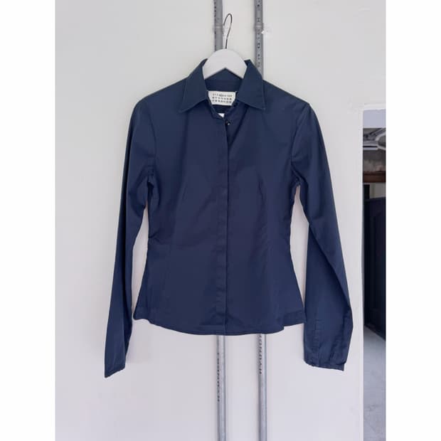 no 190. Margiela shirts / Sz 38