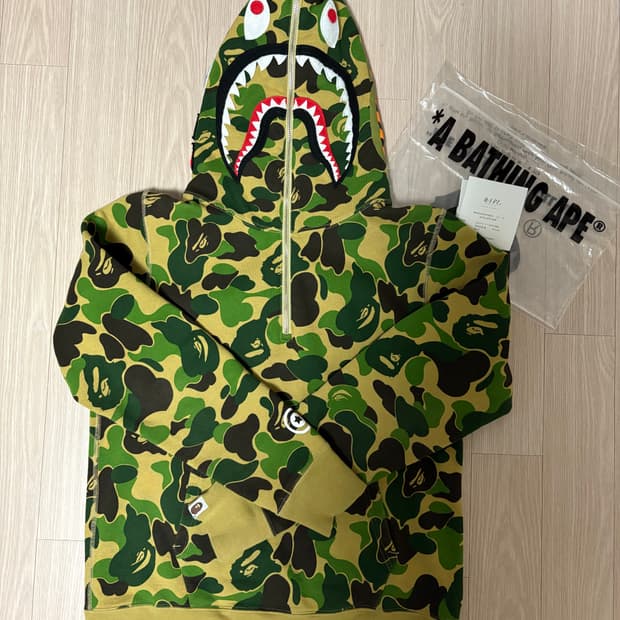 베이프 샤크후드 반집업