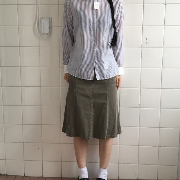 Stripe pattern shirt