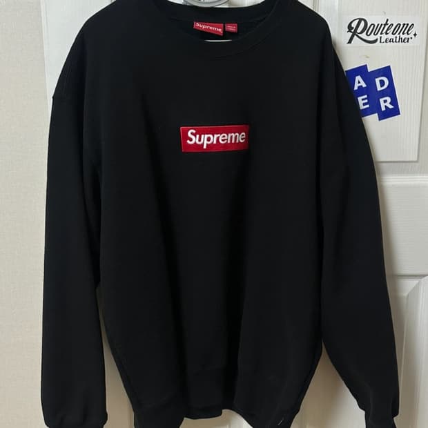 슈프림 22FW 크루넥