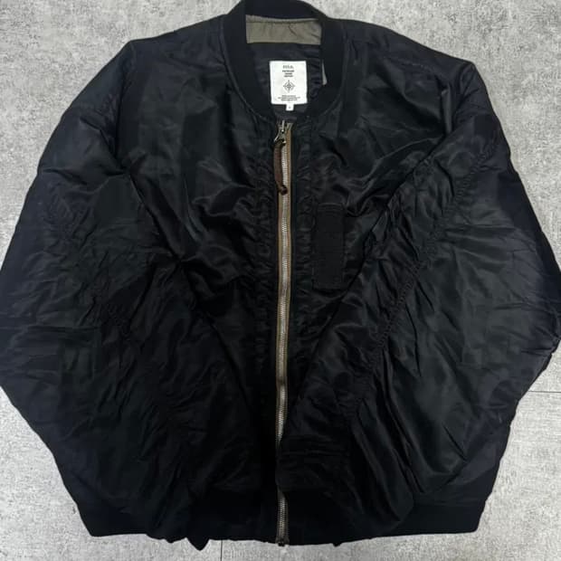 [4] 엔벨로프 노캐스터 실크 나일론 블랙