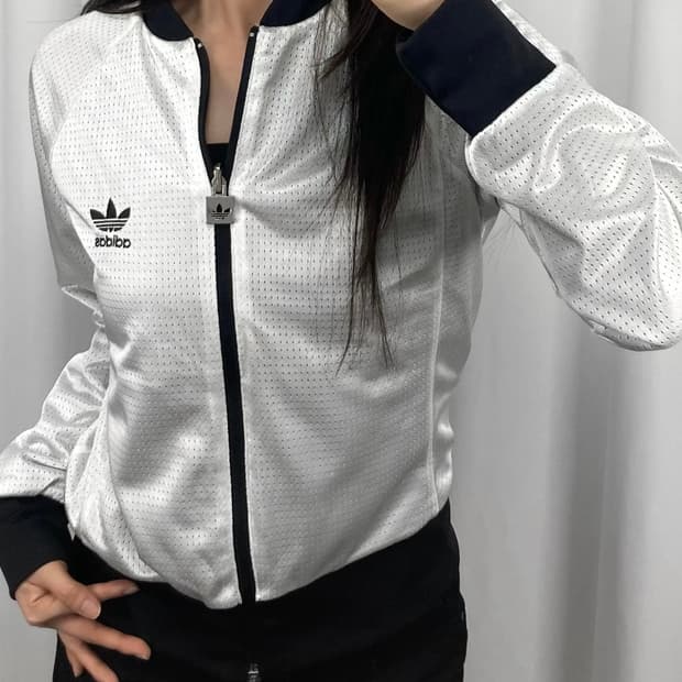 아디다스 리버시블 화이트 블랙 트랙탑 져지