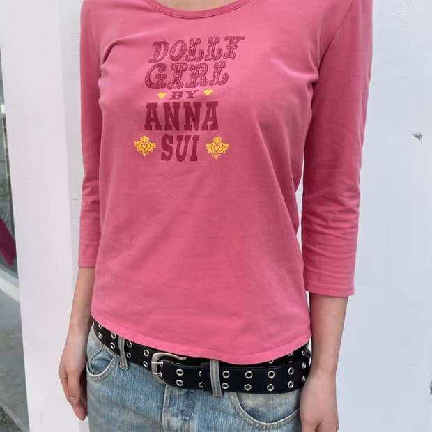 Dolly Girl by Anna Sui 7부 티셔츠