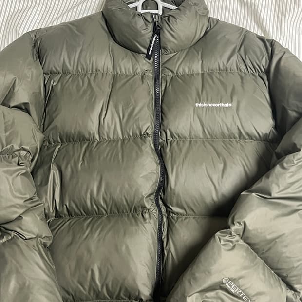 디스이즈네버댓 패딩 카키 올리브색 경량패딩
