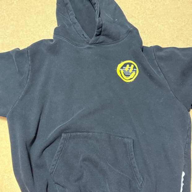 이스트쿤스트 후드티