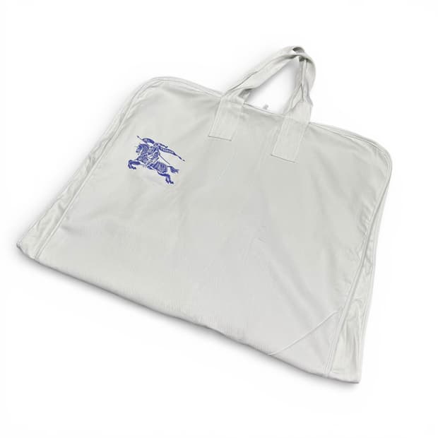 버버리 프로썸 수트 케이스