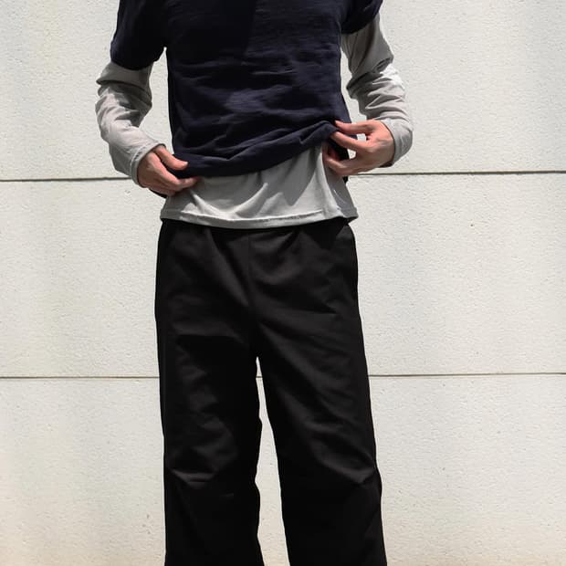 레스 Ease capri pants black