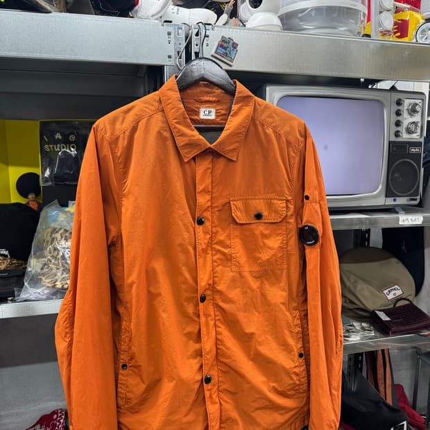 cp company 한글택 정품 나일론 오렌지 메탈 자켓 