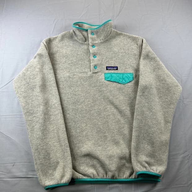 00s 파타고니아 신칠라 스냅-T 오트밀