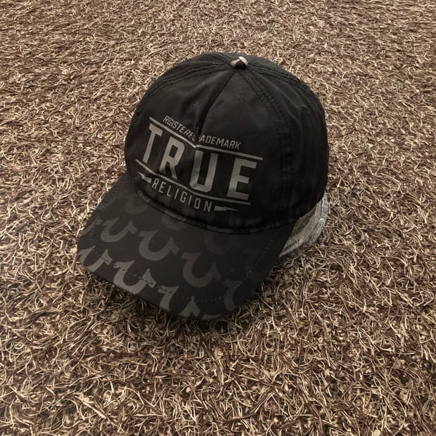 트루릴리전 로고 볼캡