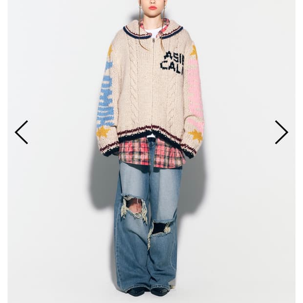 에즈이프캘리 테디 집업 니트