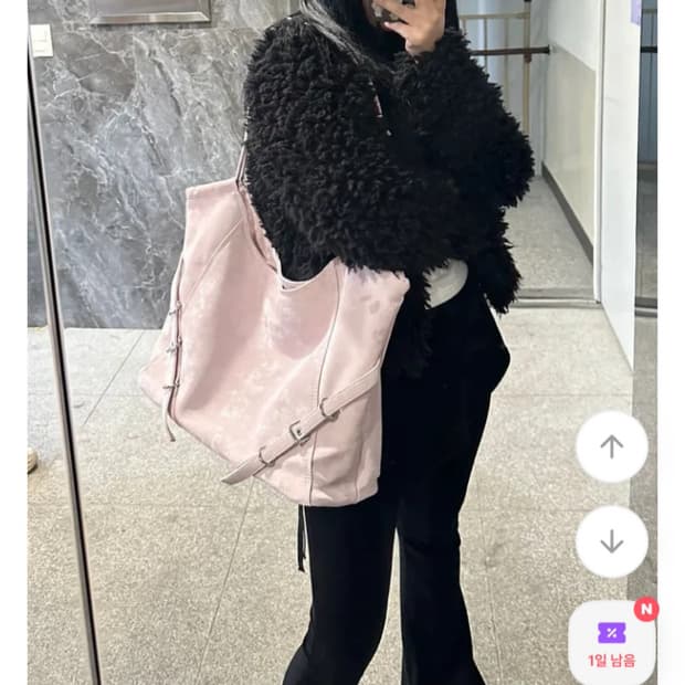 딸기우유 스웨이드 숄더백 핑크