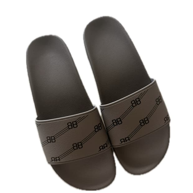 Balenciaga slipper