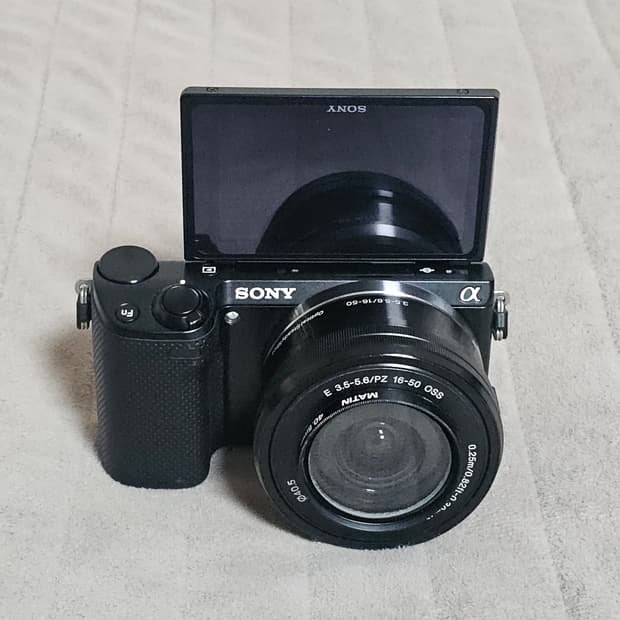 소니 NEX-5R 미러리스 카메라