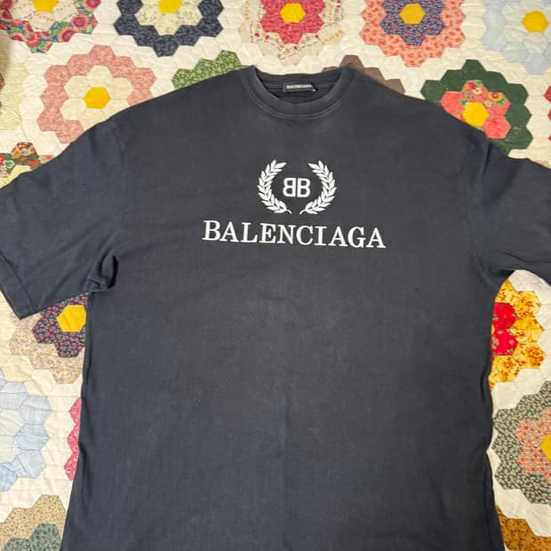 발렌시아가 월계수 반팔티서츠